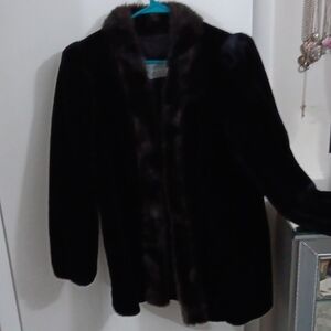 Gorgeous Vintage Jordache Two Tones Faux Fur Coat